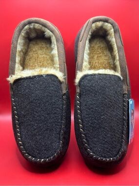 RockDove Men's Hearthfire
Memory Foam Moc Slipper US 12
Brown Comfortable Warm
